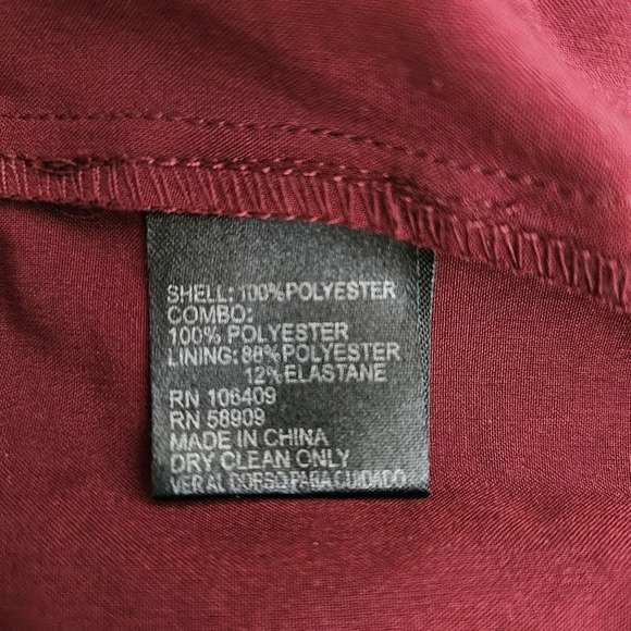 Gianni Bini Pants Romper Burgundy Lace Sleeveless Deep V Neck One Piece Jumpsuit - Picture 8 of 9